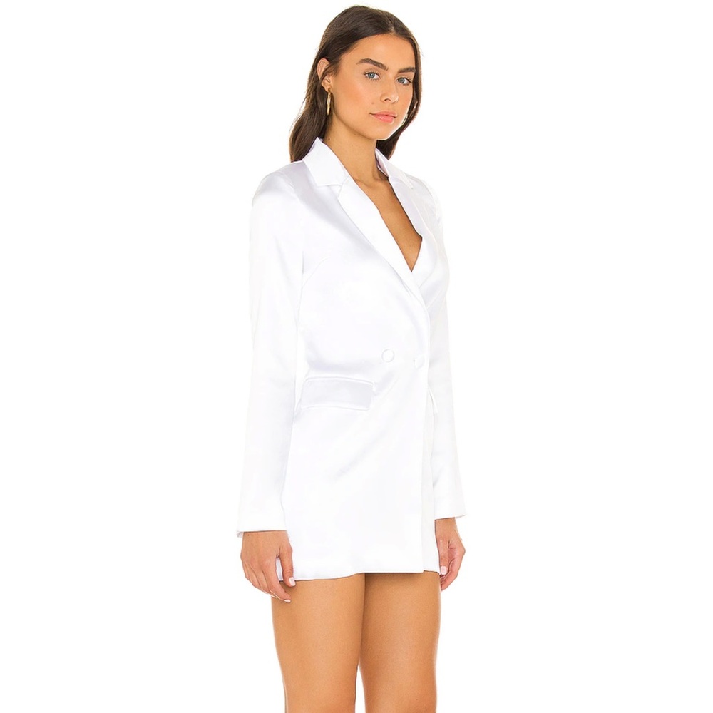 Brand new with tags Superdown Miley Oversized Blazer Dress in Shiny White